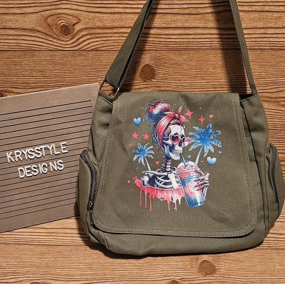 Skull Gothic Green Light Weight Messenger Bag - Picture 2 of 7